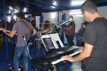 Charlie's & Ruano Band menea a Salinetas (Foto TA)